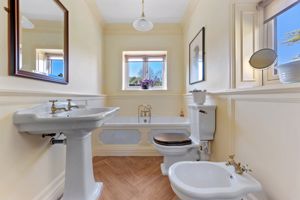 Photo 21- click for photo gallery